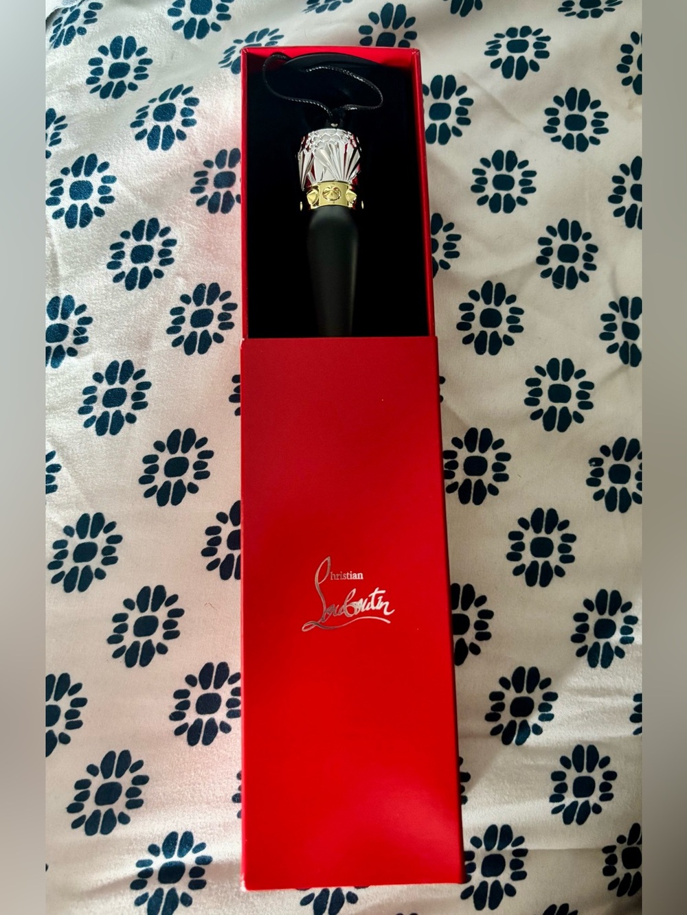 BNIB Christian Louboutin- Rouge Louboutin velvet matte lipstick- red dramadouce